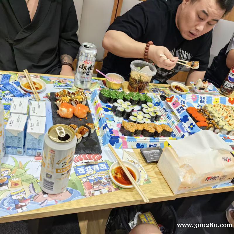 蒼井壽司招后廚1人