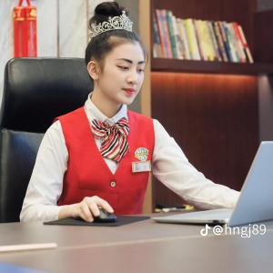 【薇wka00100】騰龍公司怎么聯(lián)系現(xiàn)場(chǎng)外聯(lián)電話